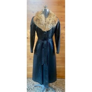 *SOLD* Vintage leather coat/trench